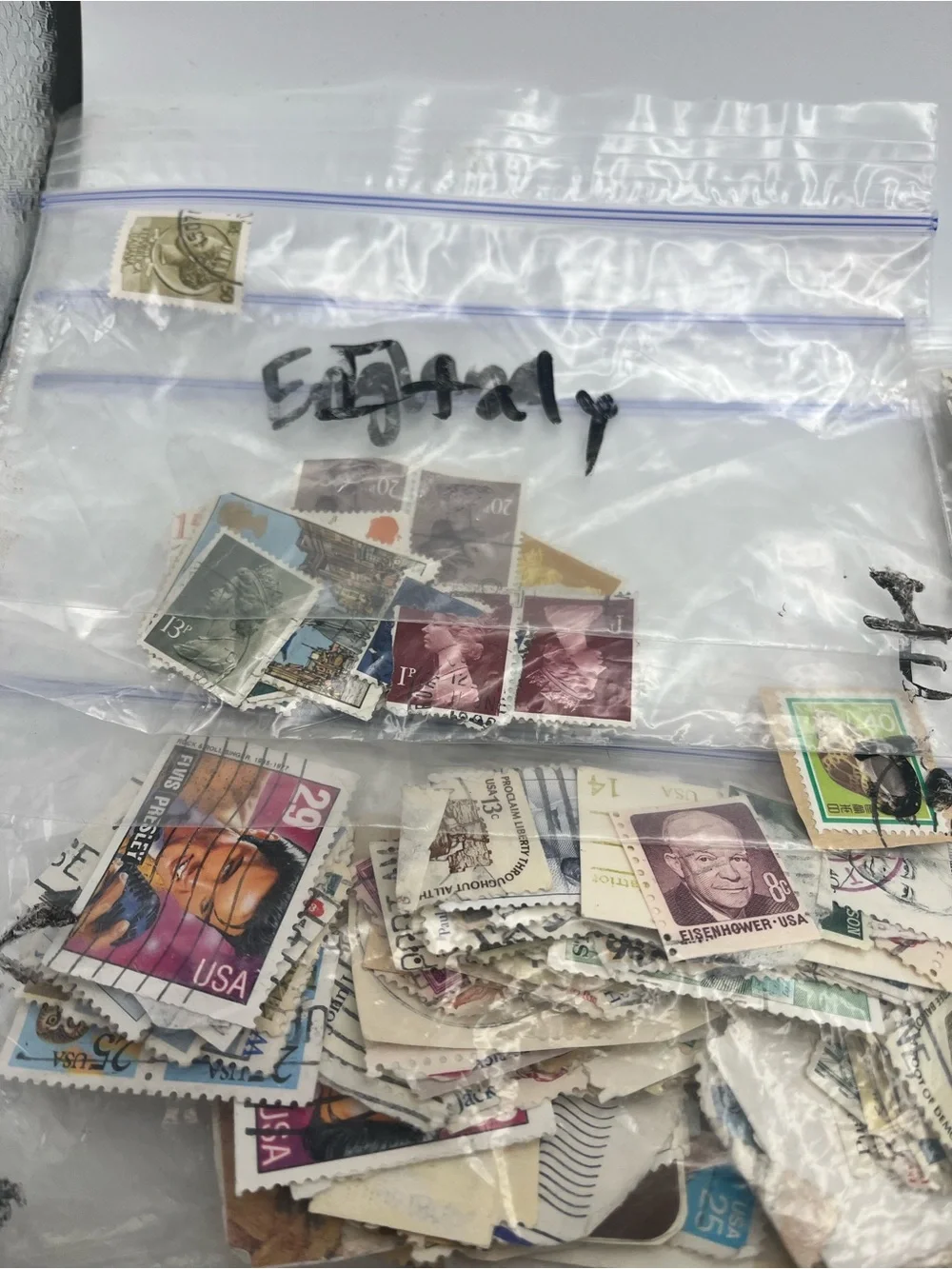 Vintage Postage Stamp Collection Lot USA & Worldwide Hundreds of Used Stamps